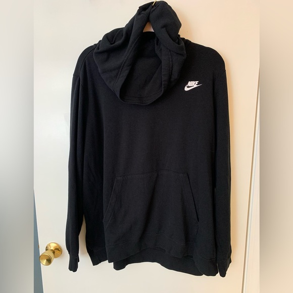 Nike Tops - Nike 2X Sweatshirt